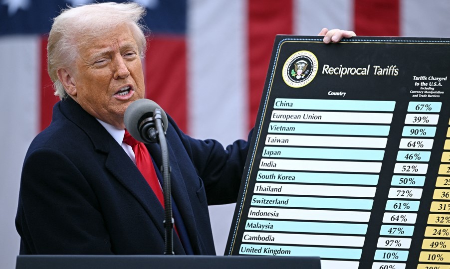 Donald Trump anunció aranceles de al menos 10% sobre los bienes que ingresan a EE.UU. | Internacionales