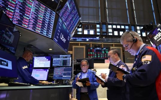 Los mercados se preparan para un lunes muy complicado y la Argentina tiene dos semanas difíciles por delante | Actualidad