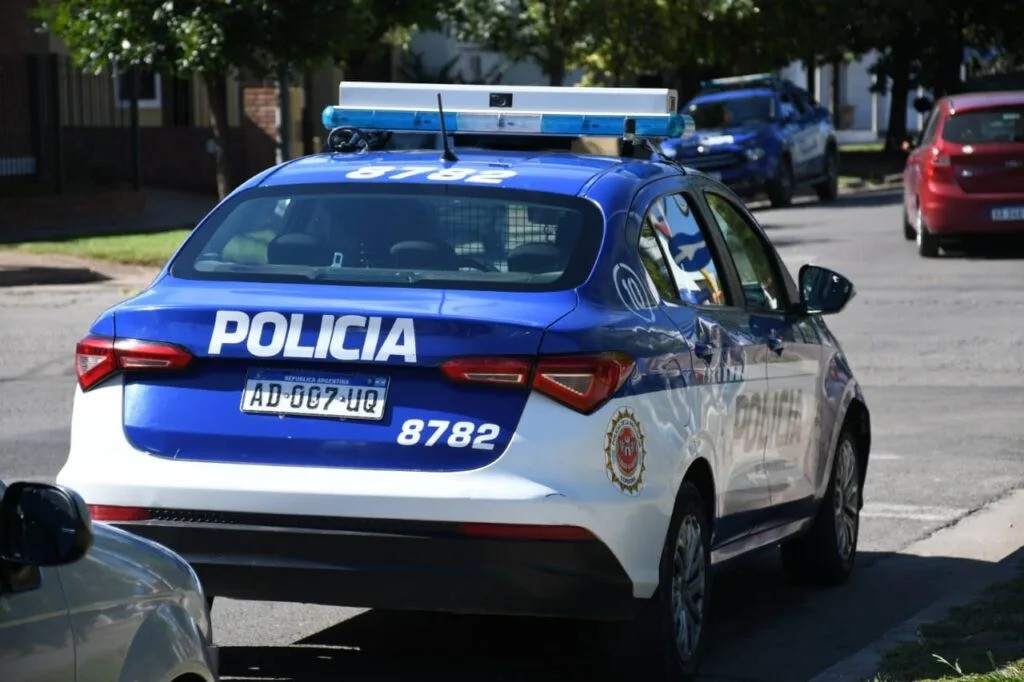 Balearon a una adolescente para robarle el celular en Alto Alberdi: está internada en grave estado | Córdoba