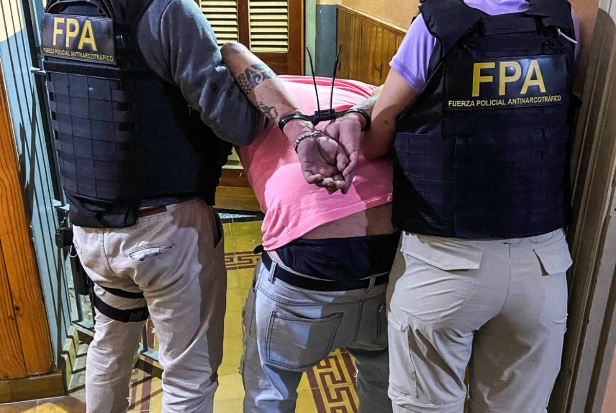 FPA detuvo a un hombre y secuestró cocaína en San José de la Dormida | Córdoba