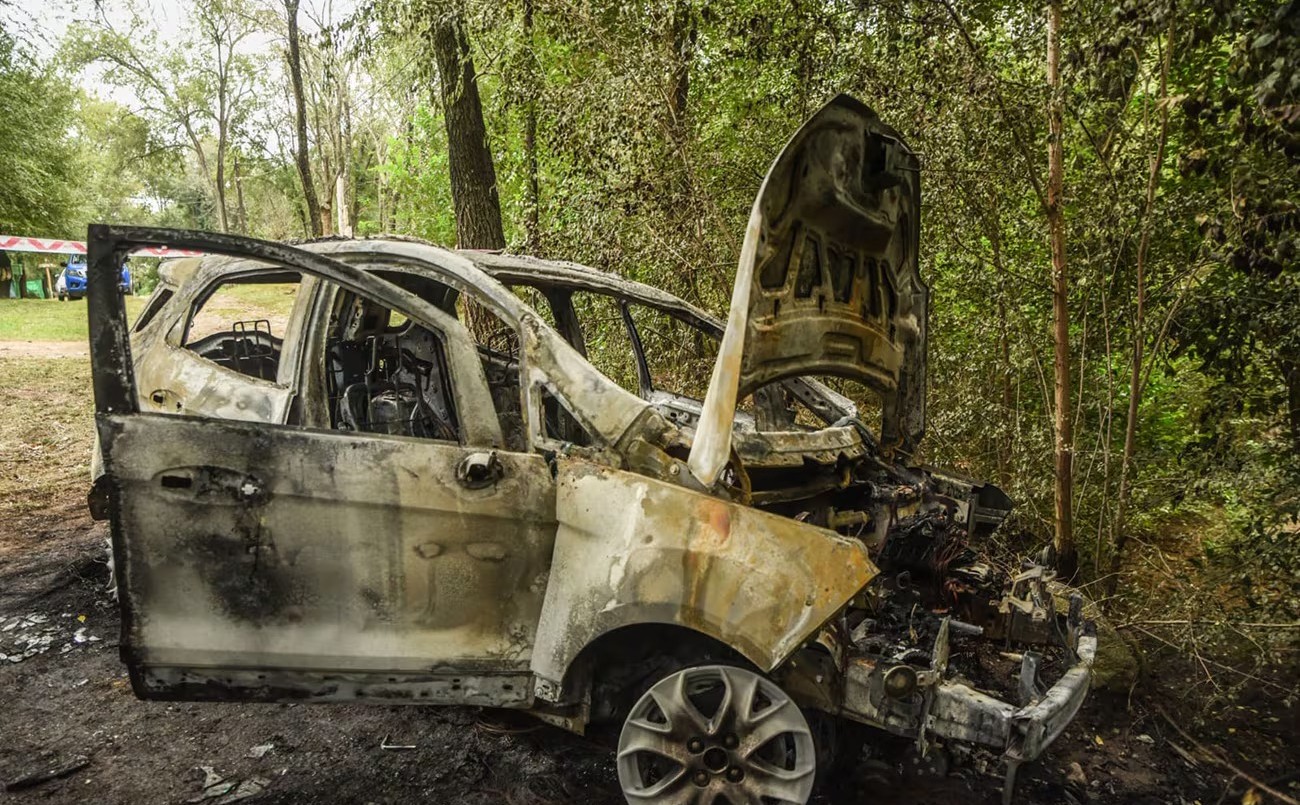 Asaltaron a turistas en La Falda: chocaron, quemaron el auto y huyeron a pie | Córdoba
