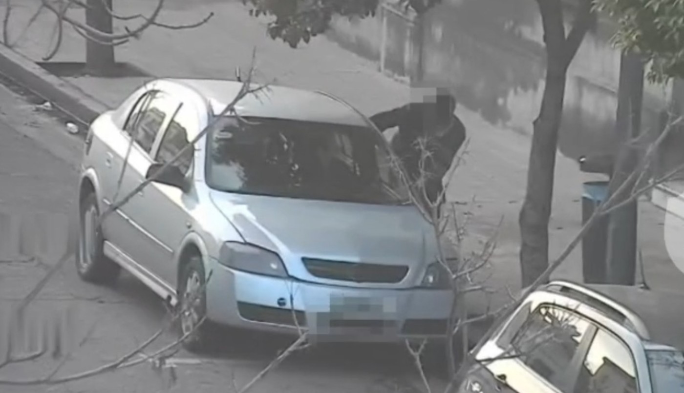 Intentó robar un auto en el centro de Córdoba y lo detuvieron: su cómplice logró escapar | Córdoba