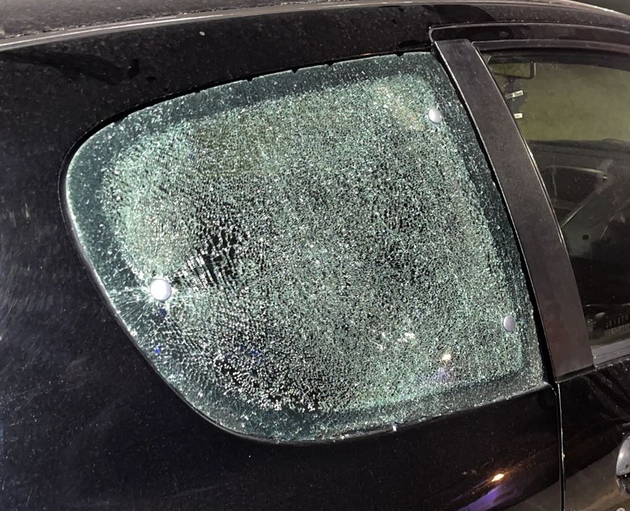 Menores arrojaron piedras a vehículos en Córdoba e hirieron a un conductor: hay un detenido | Córdoba