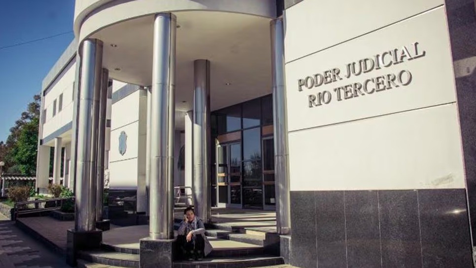 Condenaron a 13 años de prisión a un hombre que abusaba sexualmente de sus hijas | Córdoba