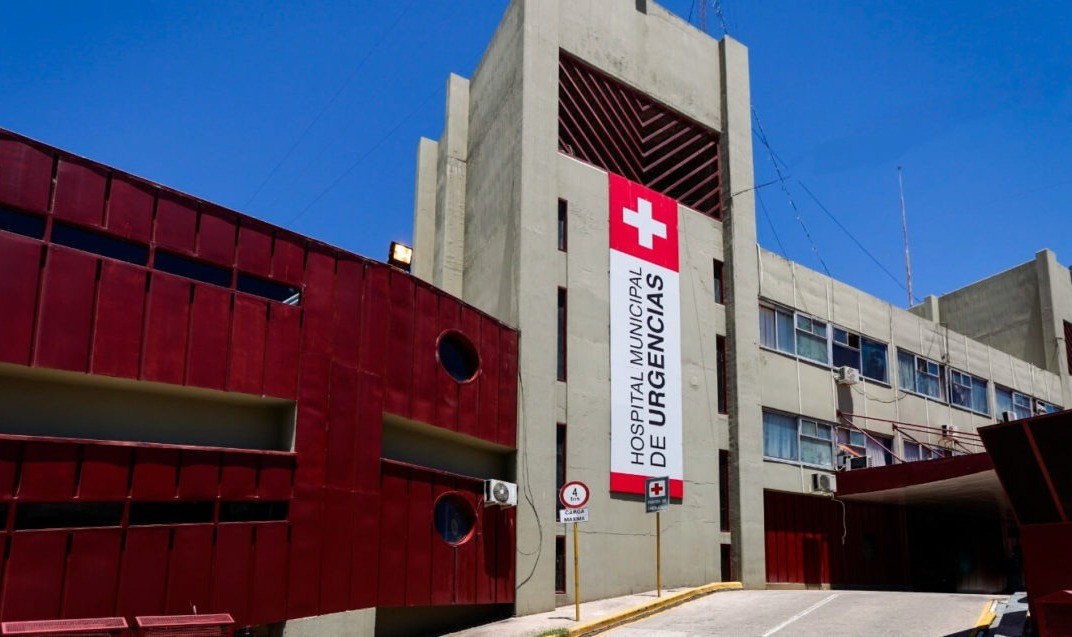 Siniestro vial: un joven de 21 años chocó a bordo de su moto y se encuentra en grave estado | Córdoba