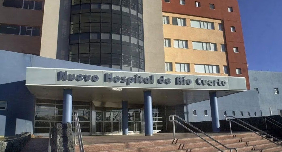 Un joven fue atropellado tras una pelea callejera y permanece en terapia intensiva | Córdoba