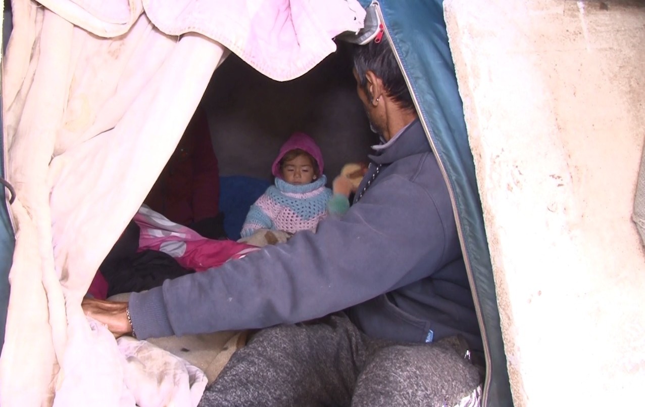 Quedaron en la calle con su bebé y piden ayuda para terminar una construcción | Córdoba