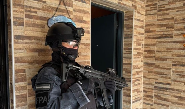 Allanamiento por narcomenudeo en barrio Yofre Sur: secuestraron elementos claves en la causa | Córdoba