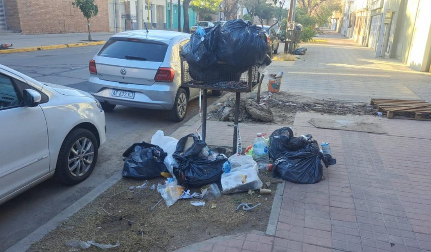 Córdoba enfrenta crisis en la recolección de basura: barrios en caos y versiones enfrentadas | Córdoba