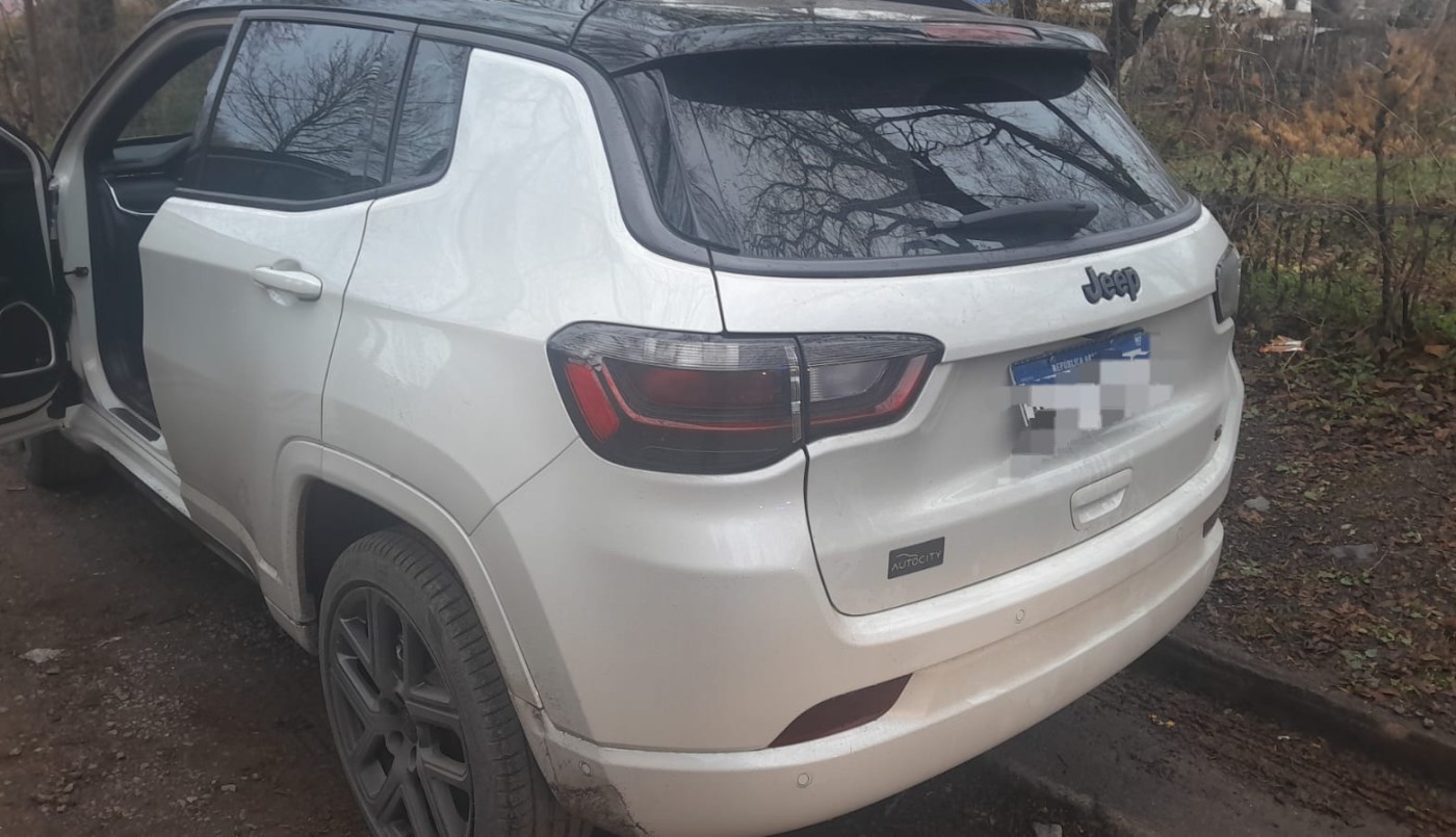 Robó una camioneta en el Cerro de las Rosas, huyó y lo atraparon en Villa Allende | Córdoba