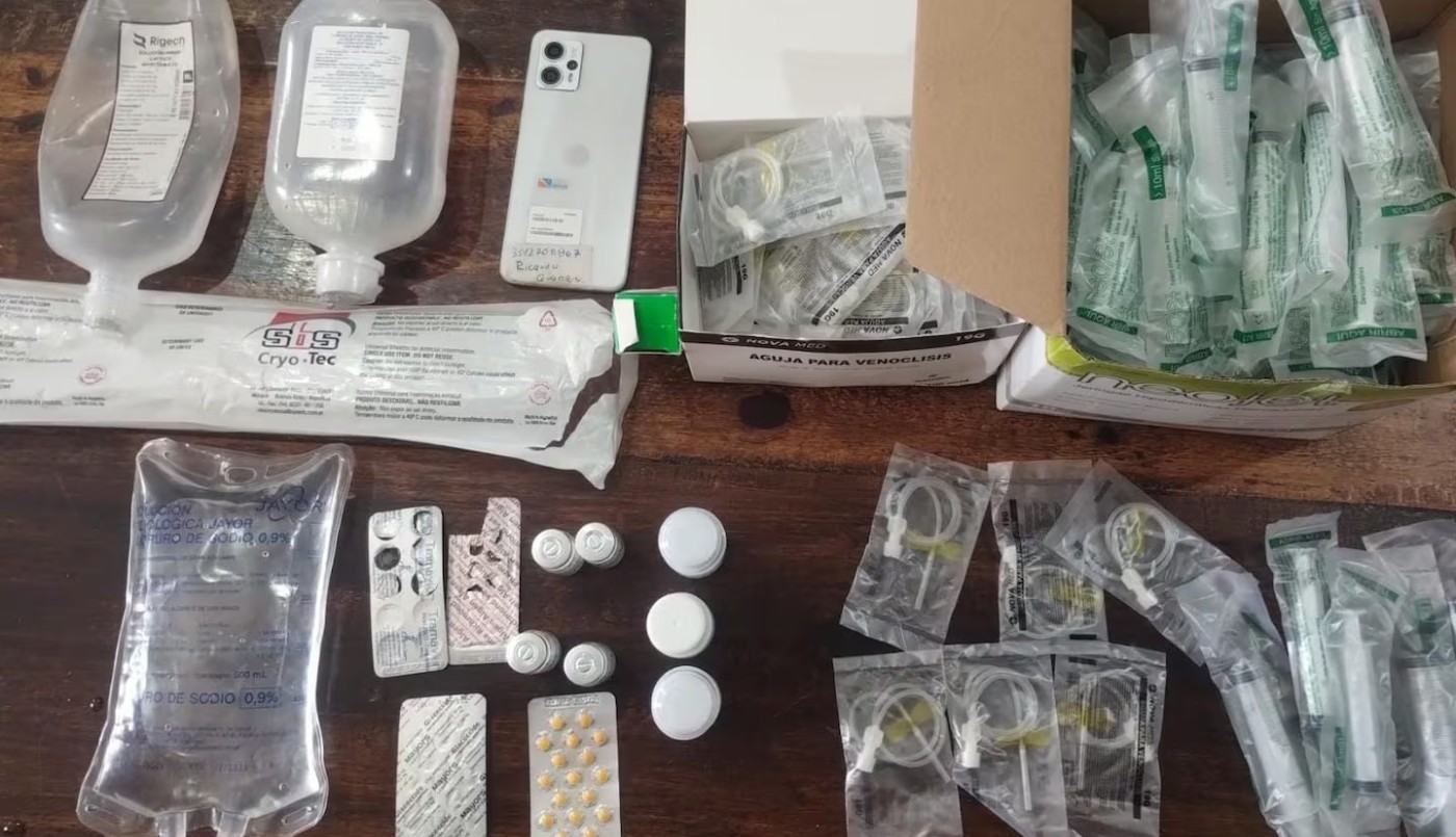 Rescataron a 19 perros de raza tras una allanamiento a una veterinaria ilegal en Córdoba | Córdoba