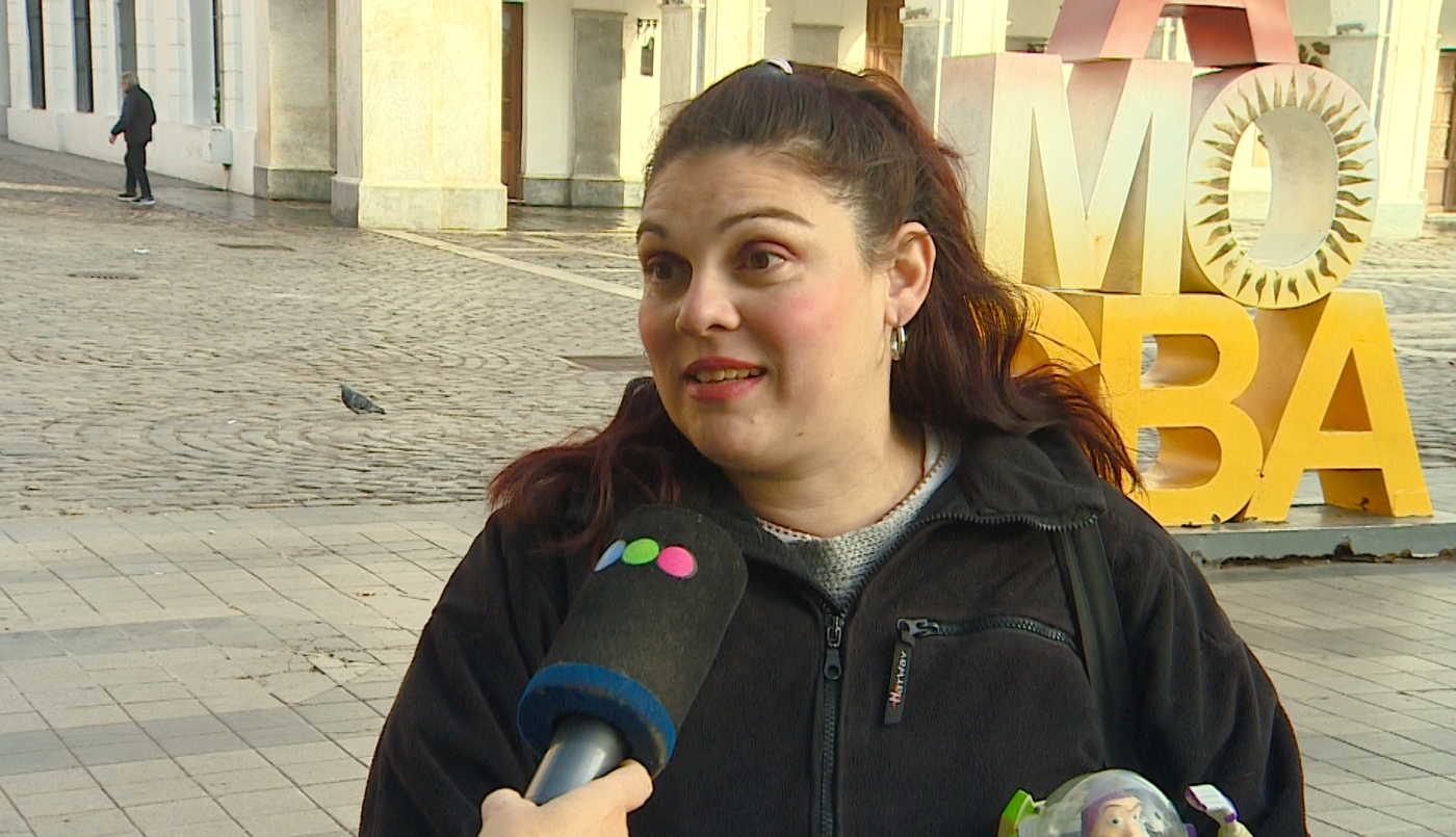 Una familia organiza una colecta de juguetes por el Día de las Infancias | Córdoba