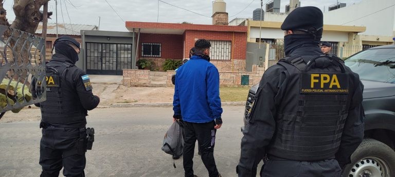 FPA realizó controles y secuestró drogas en barrios de La Calera y Río Cuarto | Córdoba