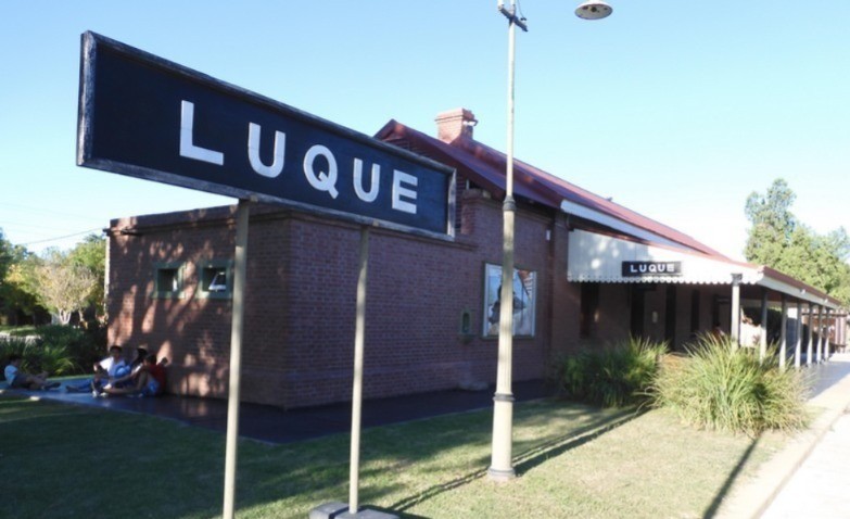 Un hombre atacó a cuchillazos a una mujer en la localidad de Luque | Córdoba