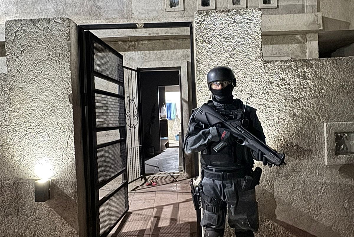 Desbarataron una banda narco en Córdoba: secuestraron cocaína, marihuana y armas | Córdoba