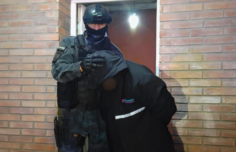 Tancacha: detuvieron a un empleado municipal por venta de estupefacientes | Córdoba