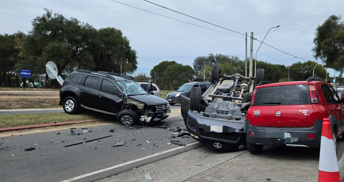 Impactante choque frontal en Camino Intercountries | Córdoba
