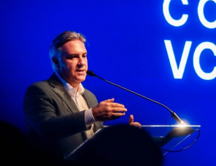 El gobernador cordobés anunció un proyecto de ley para aliviar la carga tributaria de las pymes | Córdoba