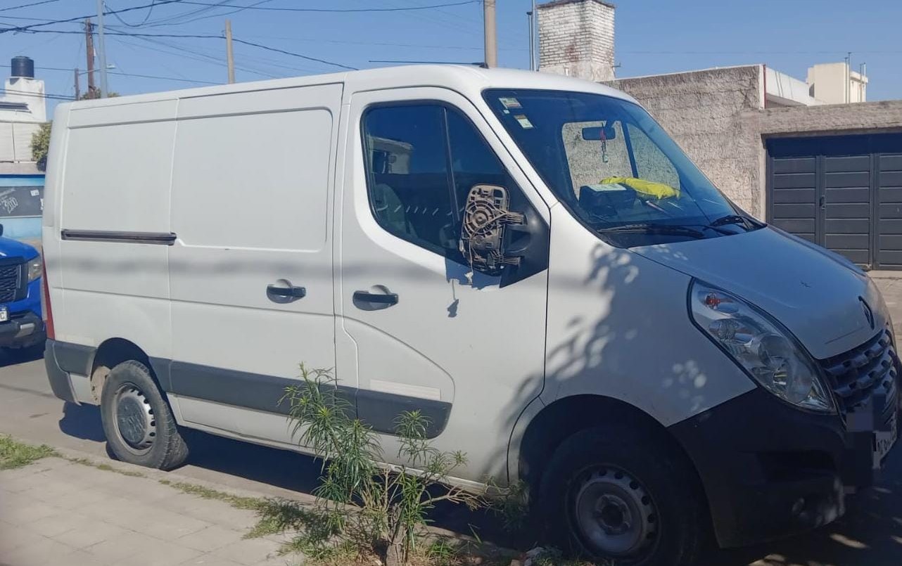 Se robó un utilitario de Mercado Libre, se fugó y fue detenido | Córdoba