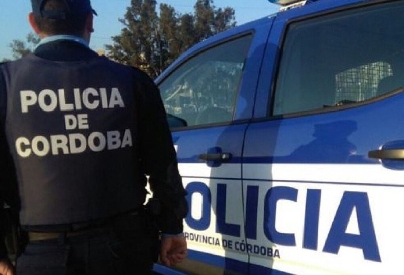 Córdoba: un ex comisario absuelto reclama volver a la Policía | Córdoba