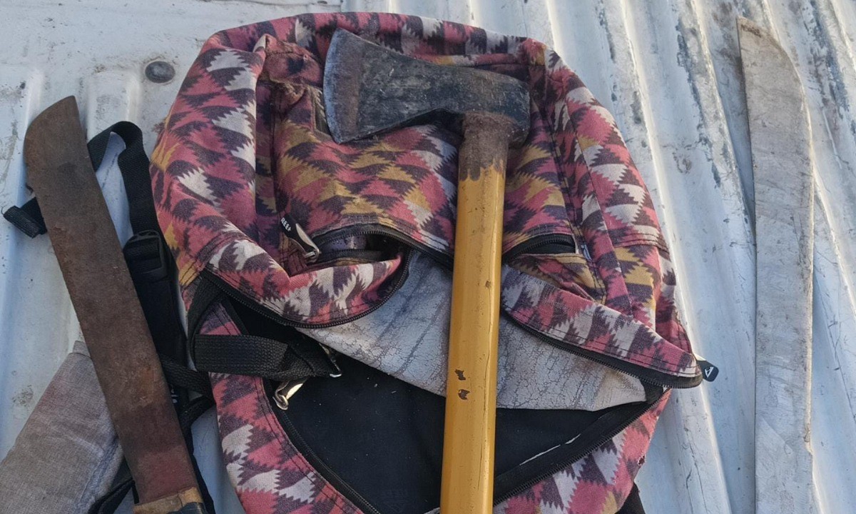 Villa Allende Parque: detuvieron a un hombre que atacó a otro con un hacha y un machete | Córdoba