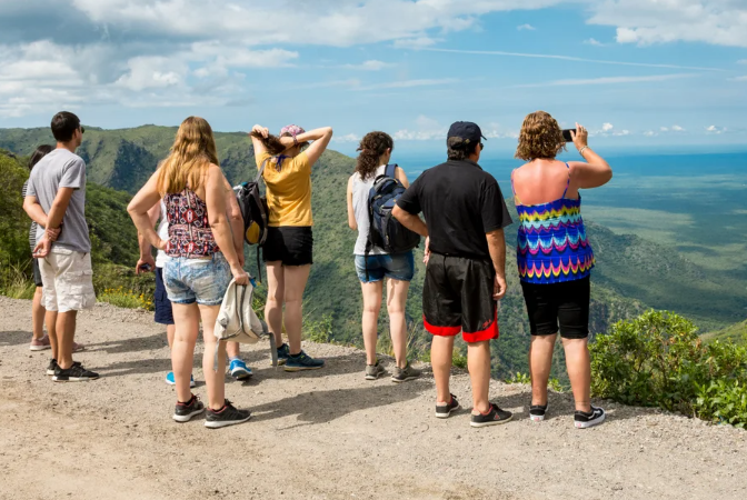Viajó más gente pero gastó menos: el balance agridulce que dejó el fin de semana largo | Política y economía