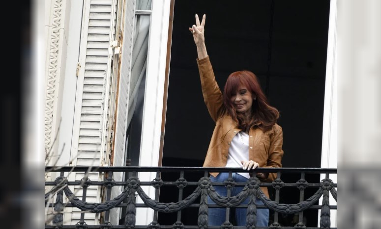 Cristina Kirchner, sobre la advertencia de Trump a Milei: “Argentinos... ¡ya saben lo que hay que hacer!” | Política y economía