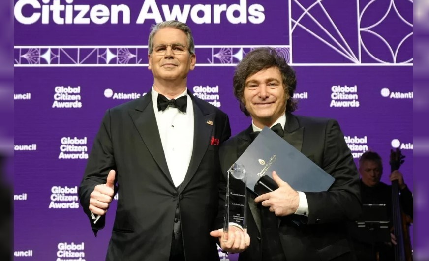 El Banco Central argentino formalizó el swap de US$20.000 millones con el Tesoro de los Estados Unidos | Política y economía