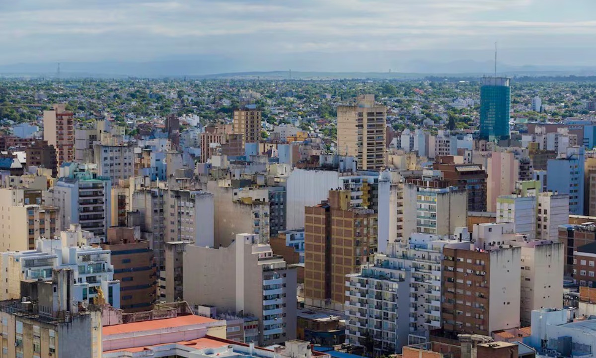 Jueves caluroso en Córdoba con 34 °C y posibilidad de tormentas por la tarde | Córdoba