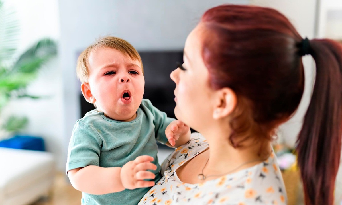 Tos convulsa: ¿Cómo prevenirla y por qué la vacuna es clave en recién nacidos? | Actualidad