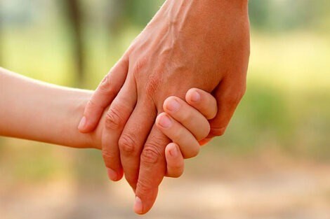 Convocan a familias cordobesas que deseen adoptar a una niña de 11 años | Córdoba