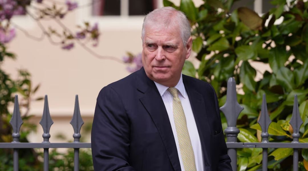 El expríncipe Andrés perderá su último rango militar | Internacionales