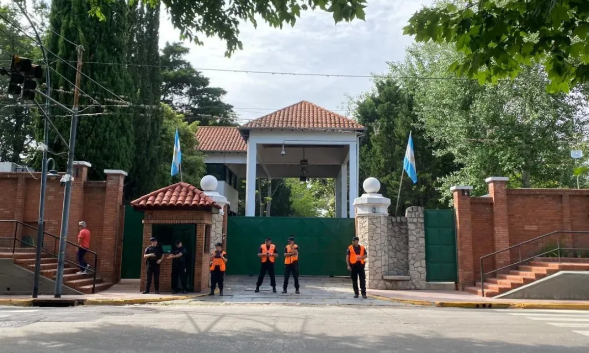 Olivos: investigan el presunto suicidio de un soldado de guardia | Actualidad