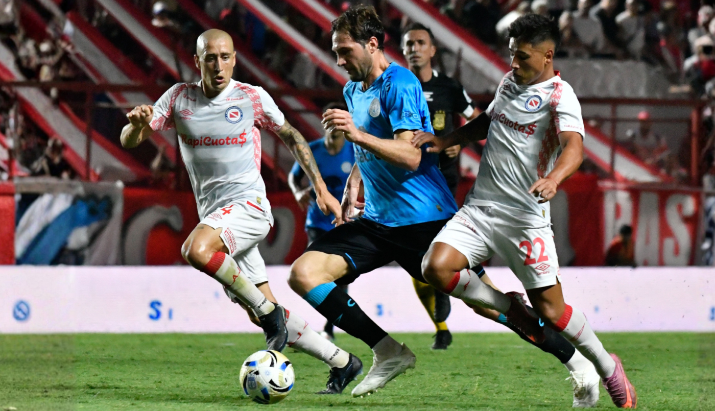 Belgrano empató sin goles ante Argentinos Juniors en La Paternal | Deportes