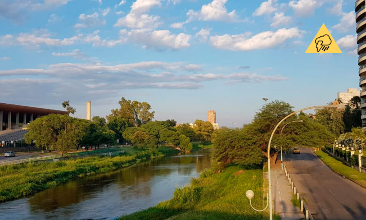Tiempo en Córdoba: calor y viento durante el día, con alerta amarilla por tormentas hacia la noche | Córdoba