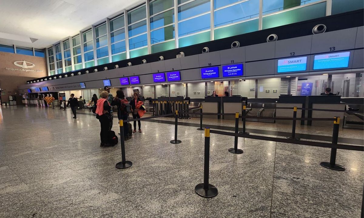 Paro nacional de aeropuertos este lunes: habrá demoras y cancelaciones en 27 terminales | Actualidad