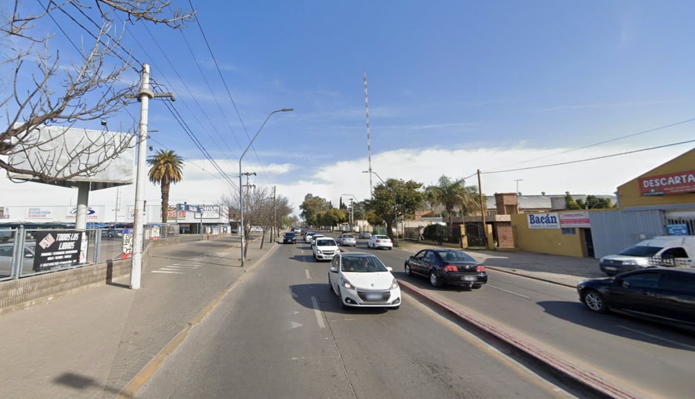 Corte total en Av. Vélez Sarsfield por obras de reparación y desagüe | Servicios