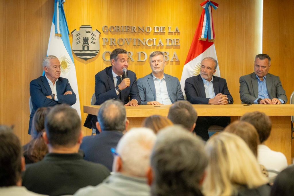 Lanzaron el programa “Nos vemos en la Plaza” para renovar más de 200 espacios verdes | Córdoba