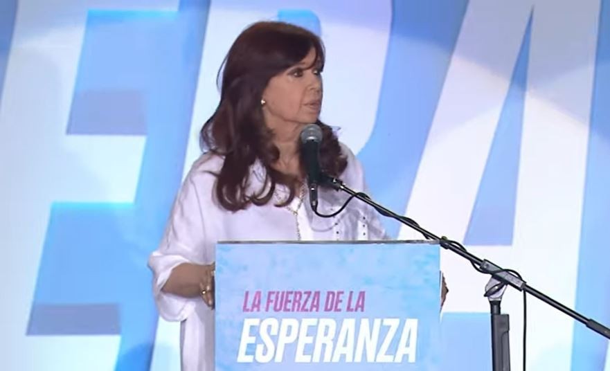 Cuadernos: acusan a Cristina Kirchner de recibir cerca de 180 sobornos por más de $170 millones | Política y economía