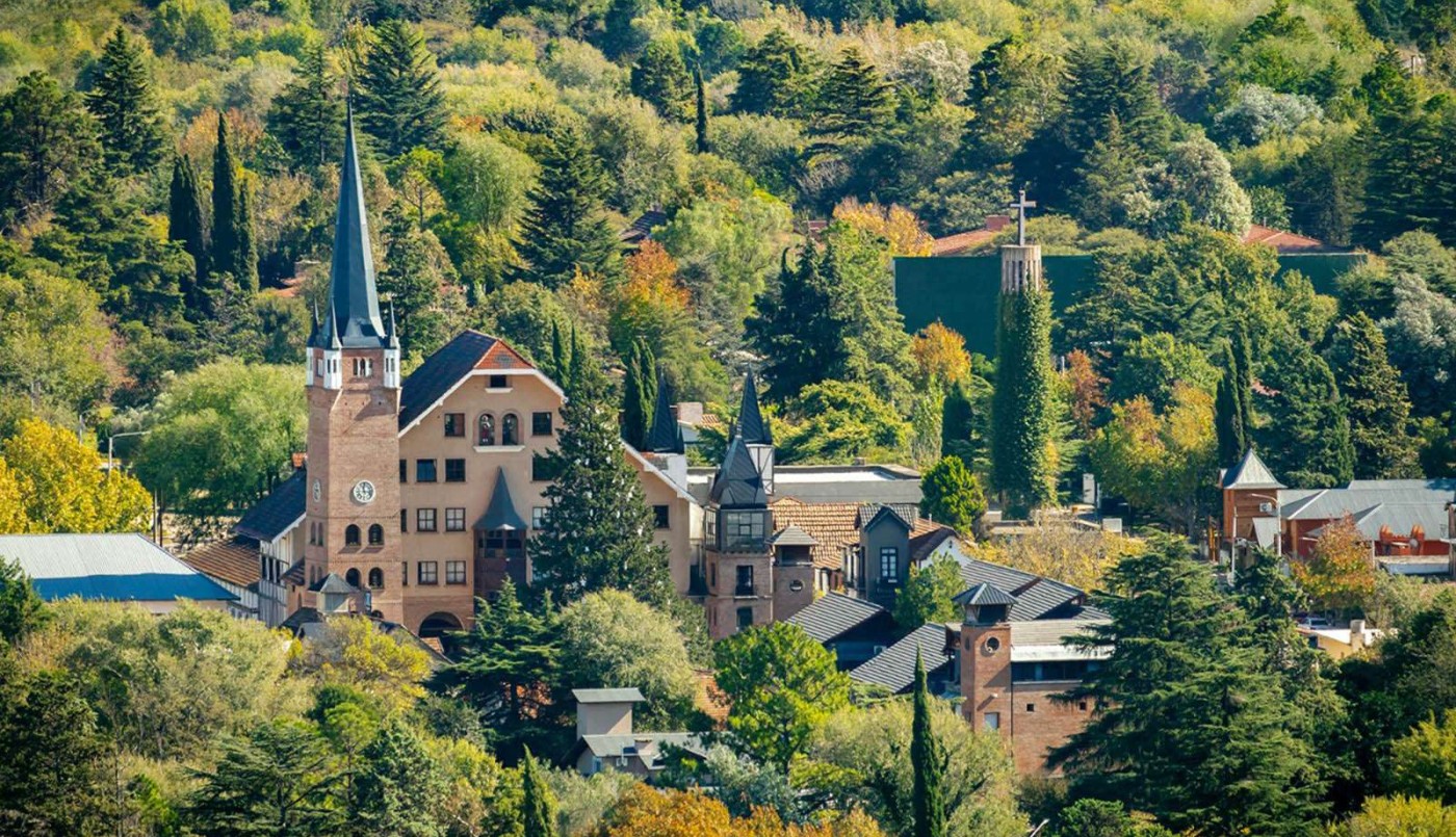 Familia de Mar del Plata sufrió el robo de su camioneta durante sus vacaciones en Villa General Belgrano | Córdoba