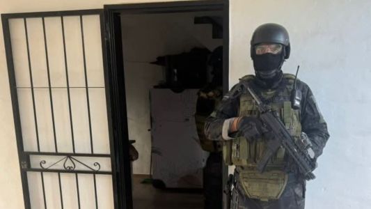 Cae una pareja que vendía cocaína y marihuana a domicilio en Villa Cura Brochero