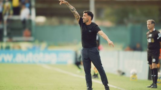 Dolor en Talleres: Carlos Tevez sufrió una dura pérdida y se ausentó tras el triunfo