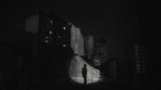 Jueves de película: vuelve “La noche está marchándose ya” a la pantalla