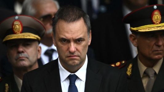 Adorni negó acusaciones y ratificó su continuidad en el cargo: "Jamás voy a renunciar"