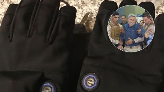 Presentaron nuevo equipamiento policial y Quinteros probó en vivo un guante eléctrico