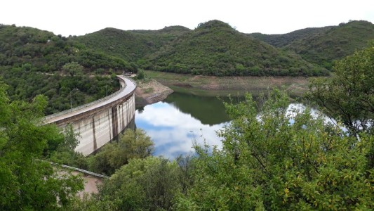 Pese a las lluvias, continúa la emergencia hídrica en Sierras Chicas