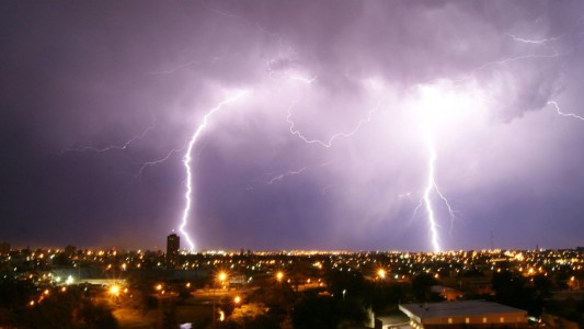 Hay alerta por tormentas fuertes para el centro y sur de Córdoba