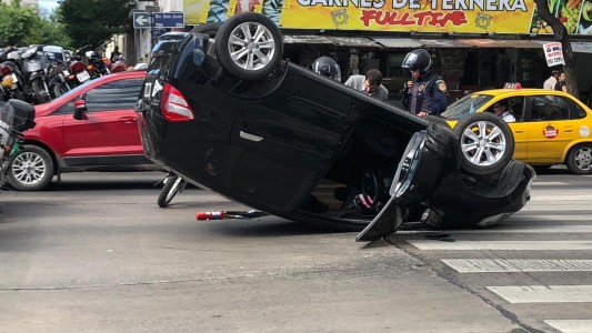 Espectacular vuelco en Corro y Bv San Juan