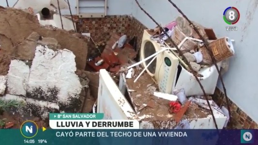 Tormenta en Córdoba: Se derrumbó el techo de una casa