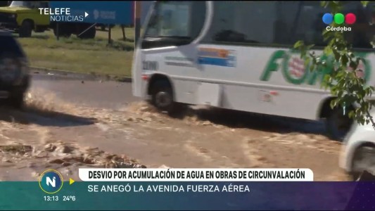 Desvío por acumulación de agua en obras de circunvalación